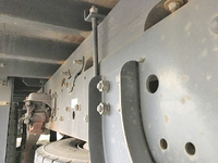 三菱ふそうファイター平ボディ増トン（6t・8t）[写真11]