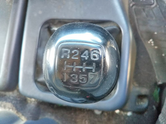 日野プロフィアアルミブロック大型（10t）[写真37]