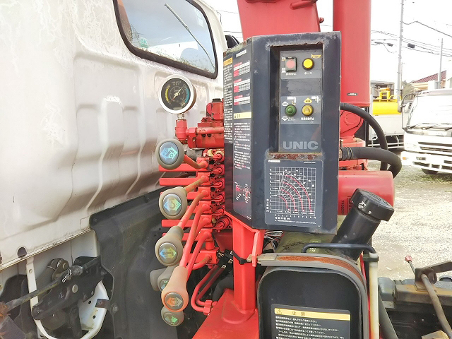 いすゞエルフセーフティクレーン4段小型（2t・3t）[写真13]