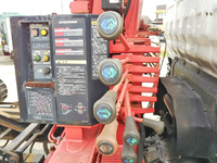 いすゞエルフセーフティクレーン4段小型（2t・3t）[写真14]