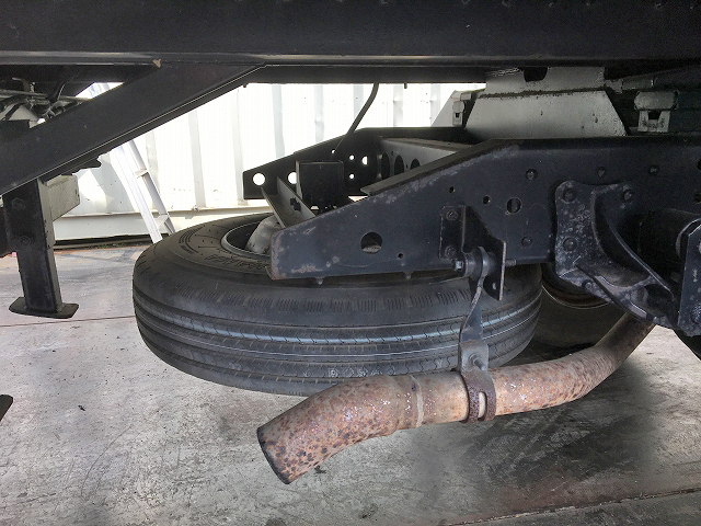 いすゞエルフセーフティクレーン4段小型（2t・3t）[写真23]