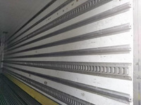 三菱ふそうスーパーグレート冷凍車（冷蔵車）大型（10t）[写真12]