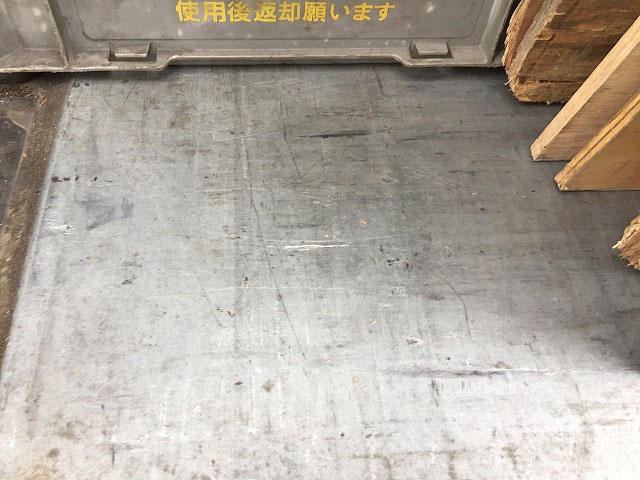 UDトラックスクオンアルミウイング大型（10t）[写真07]