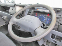 三菱ふそうキャンターアルミバン小型（2t・3t）[写真33]