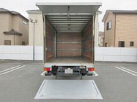 三菱ふそうキャンターアルミバン小型（2t・3t）[写真08]