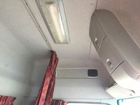 UDトラックスクオンアルミウイング大型（10t）[写真20]