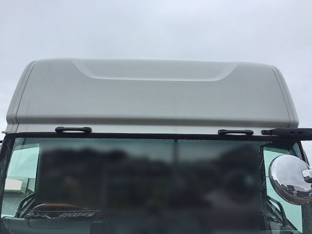 UDトラックスクオンアルミウイング大型（10t）[写真05]