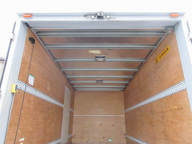 日産アトラスアルミバン小型（2t・3t）[写真12]