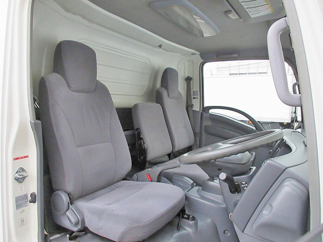 日産アトラスアルミバン小型（2t・3t）[写真27]