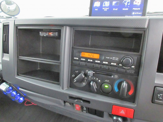 日産アトラスアルミバン小型（2t・3t）[写真33]