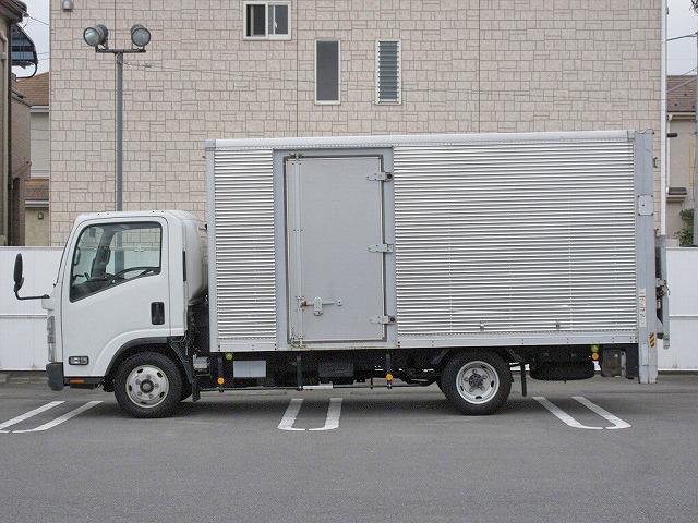 日産アトラスアルミバン小型（2t・3t）[写真06]