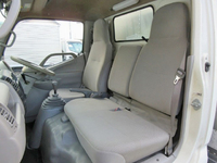 日野デュトロアルミバン小型（2t・3t）[写真24]