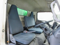 三菱ふそうキャンター幌ウイング小型（2t・3t）[写真25]