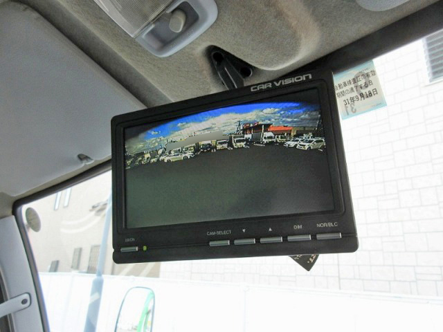 三菱ふそうキャンター幌ウイング小型（2t・3t）[写真27]