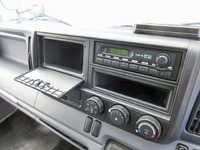 三菱ふそうキャンター幌ウイング小型（2t・3t）[写真28]