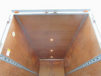 三菱ふそうキャンターアルミバン小型（2t・3t）[写真10]