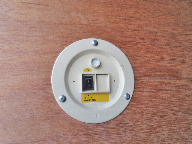 三菱ふそうキャンターアルミバン小型（2t・3t）[写真14]