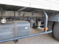 三菱ふそうキャンターアルミバン小型（2t・3t）[写真21]