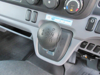 三菱ふそうキャンターアルミバン小型（2t・3t）[写真34]