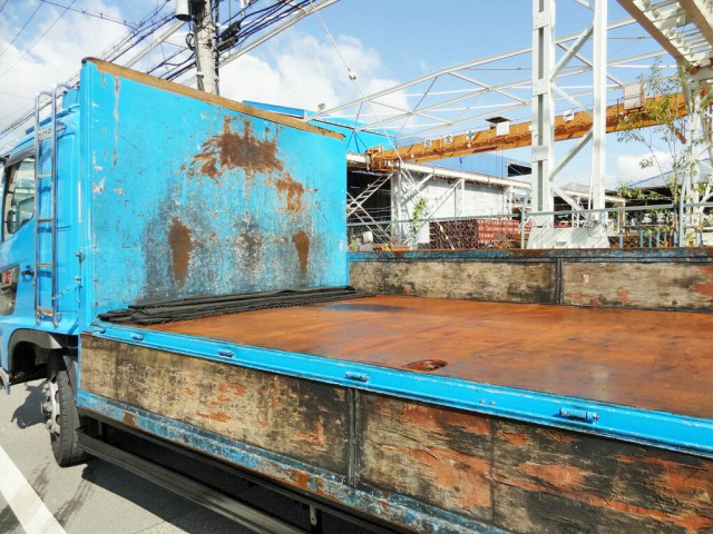 日野レンジャー平ボディ増トン（6t・8t）[写真12]