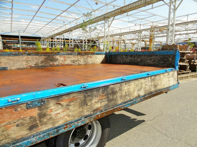 日野レンジャー平ボディ増トン（6t・8t）[写真13]