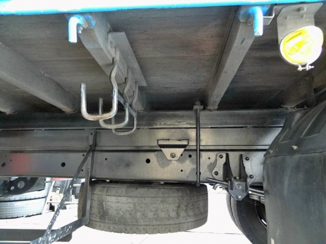 日野レンジャー平ボディ増トン（6t・8t）[写真16]