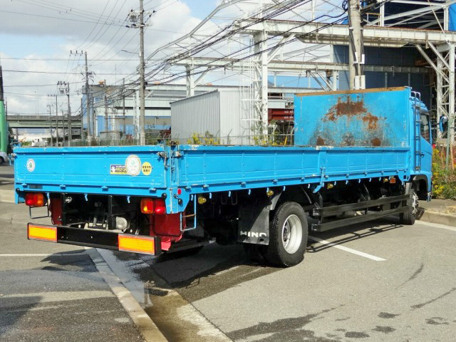 日野レンジャー平ボディ増トン（6t・8t）[写真02]