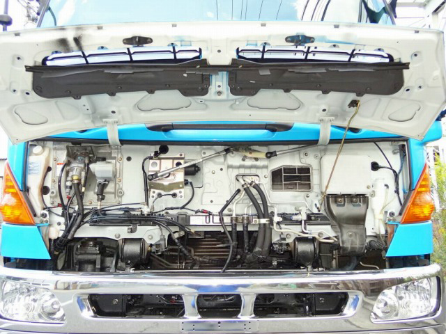 日野レンジャー平ボディ増トン（6t・8t）[写真20]