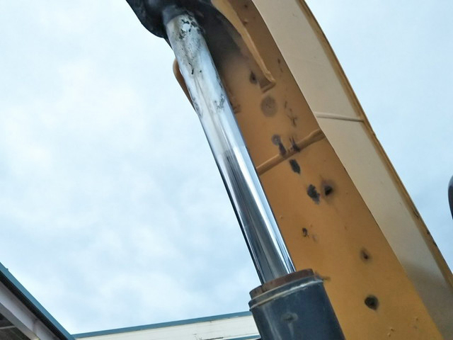 CATユンボ（バックホー）[写真10]