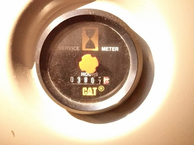 CATユンボ（バックホー）[写真24]