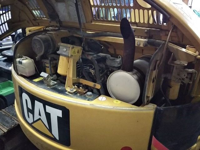 CATユンボ（バックホー）[写真26]