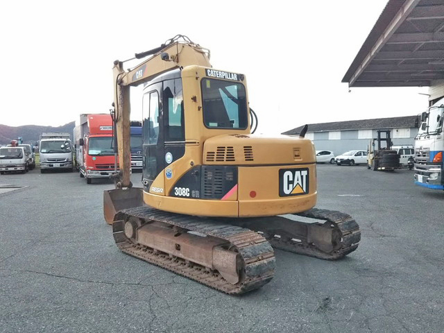 CATユンボ（バックホー）[写真04]