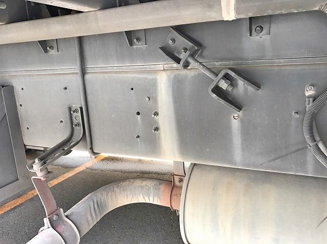 UDトラックスビッグサムアルミウイング大型（10t）[写真12]