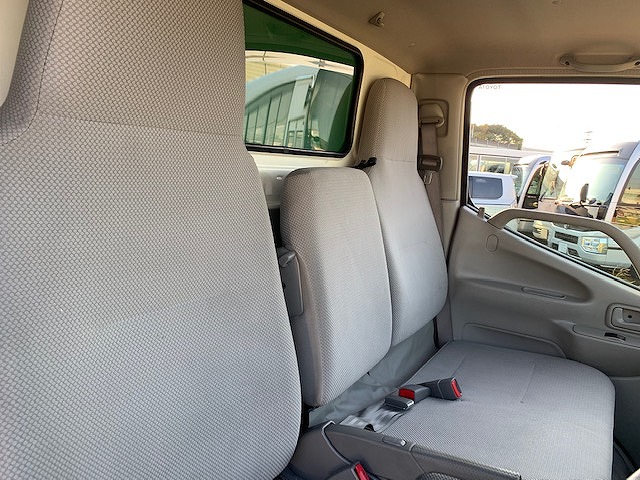 トヨタダイナカーテン車小型（2t・3t）[写真10]