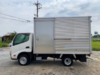 トヨタダイナアルミバン小型（2t・3t）[写真08]