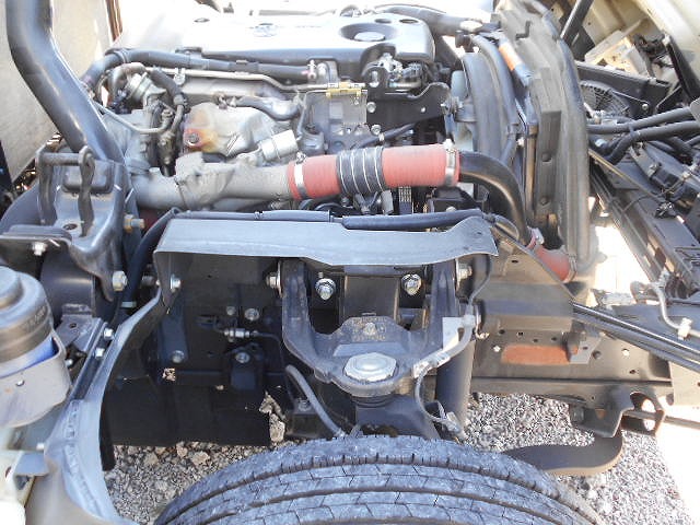 いすゞエルフ平ボディ小型（2t・3t）[写真15]