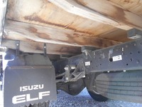 いすゞエルフ平ボディ小型（2t・3t）[写真24]