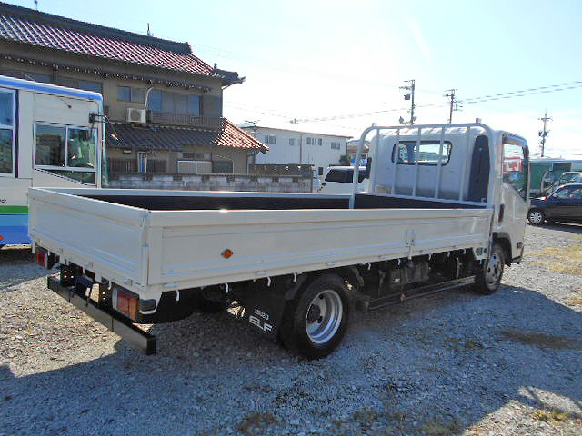 いすゞエルフ平ボディ小型（2t・3t）[写真03]