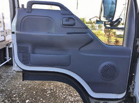 いすゞエルフアルミバン小型（2t・3t）[写真27]