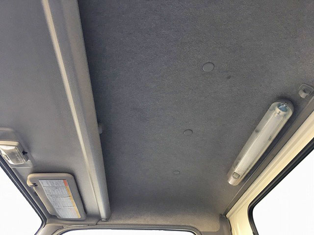 いすゞエルフアルミバン小型（2t・3t）[写真39]