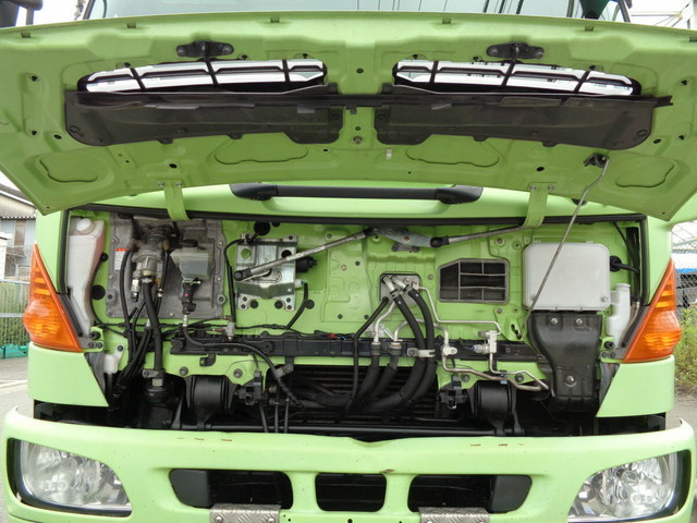 日野レンジャー平ボディ中型（4t）[写真14]