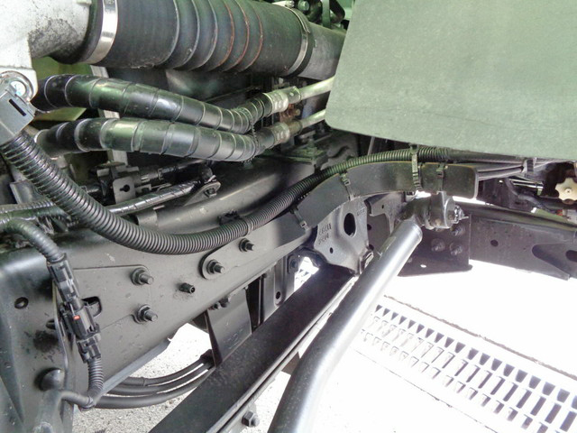 日野レンジャー平ボディ中型（4t）[写真24]