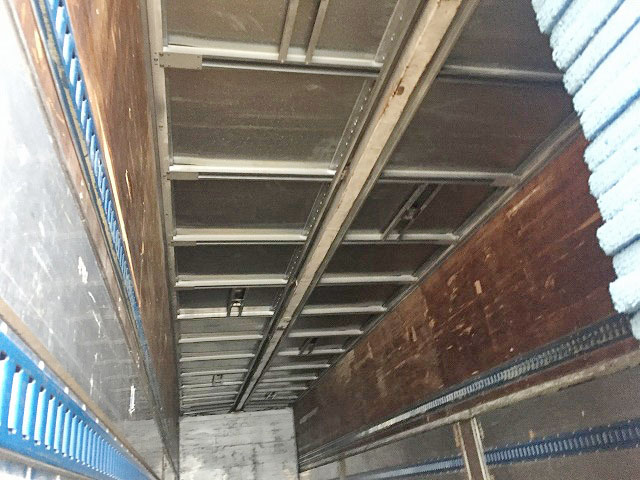 日本フルハーフその他の車種ウイングトレーラー大型（10t）[写真05]