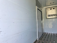 三菱ふそうキャンターガッツ冷凍車（冷蔵車）小型（2t・3t）[写真11]