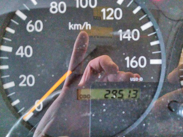 トヨタトヨエース平ボディ小型（2t・3t）[写真12]