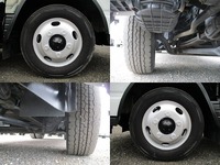 三菱ふそうキャンター平ボディ小型（2t・3t）[写真16]