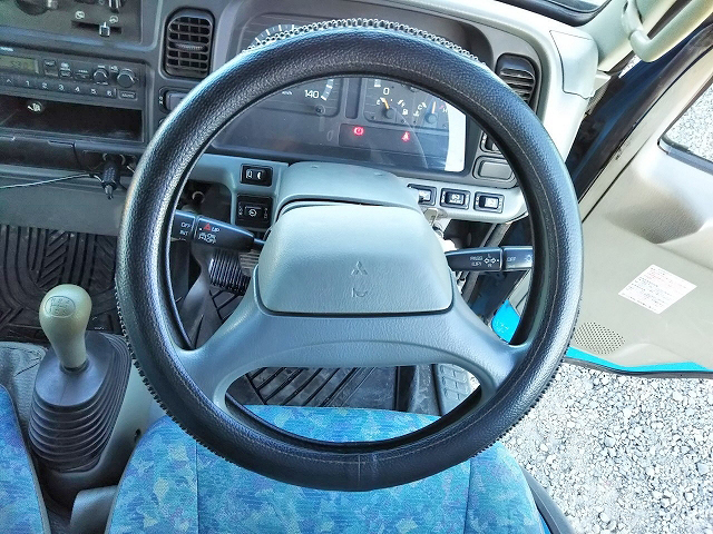 三菱ふそうキャンターキャンピングカー小型（2t・3t）[写真28]