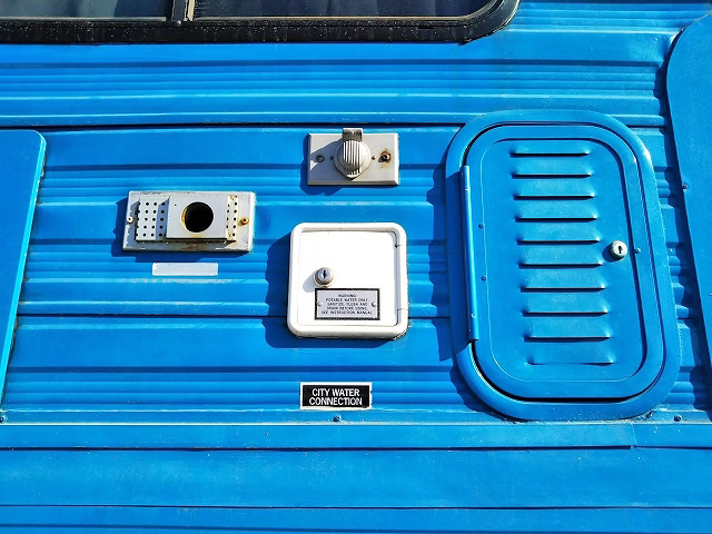 三菱ふそうキャンターキャンピングカー小型（2t・3t）[写真08]