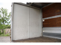 いすゞフォワードアルミウイング中型（4t）[写真16]