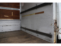 いすゞフォワードアルミウイング中型（4t）[写真17]